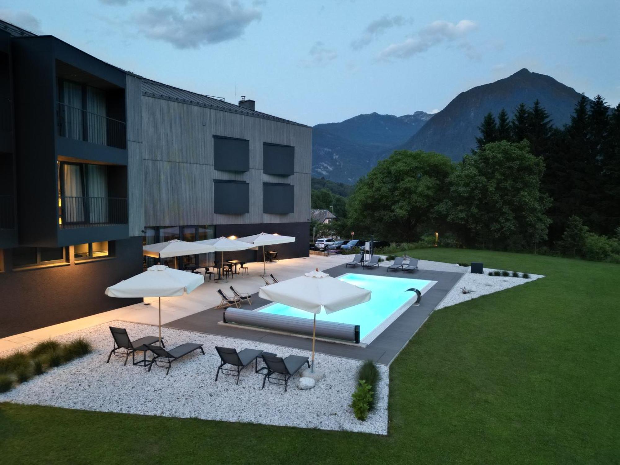Hotel Soca Bovec Zewnętrze zdjęcie