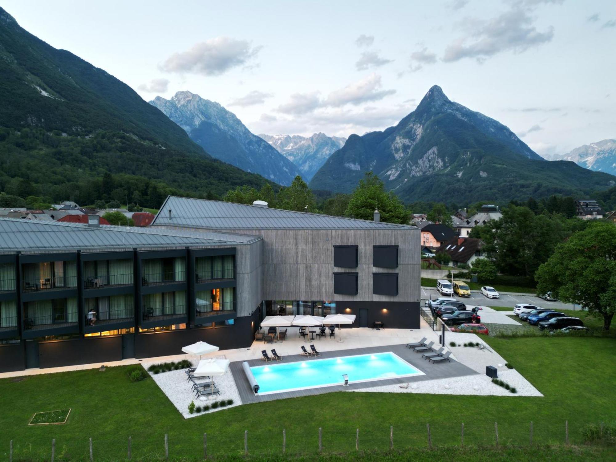 Hotel Soca Bovec Zewnętrze zdjęcie